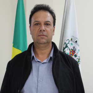Alaércio Sales